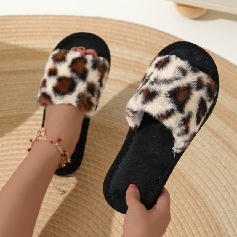 Vintage Old Fashion - Vintage Leopard Home Plush Slippers Women