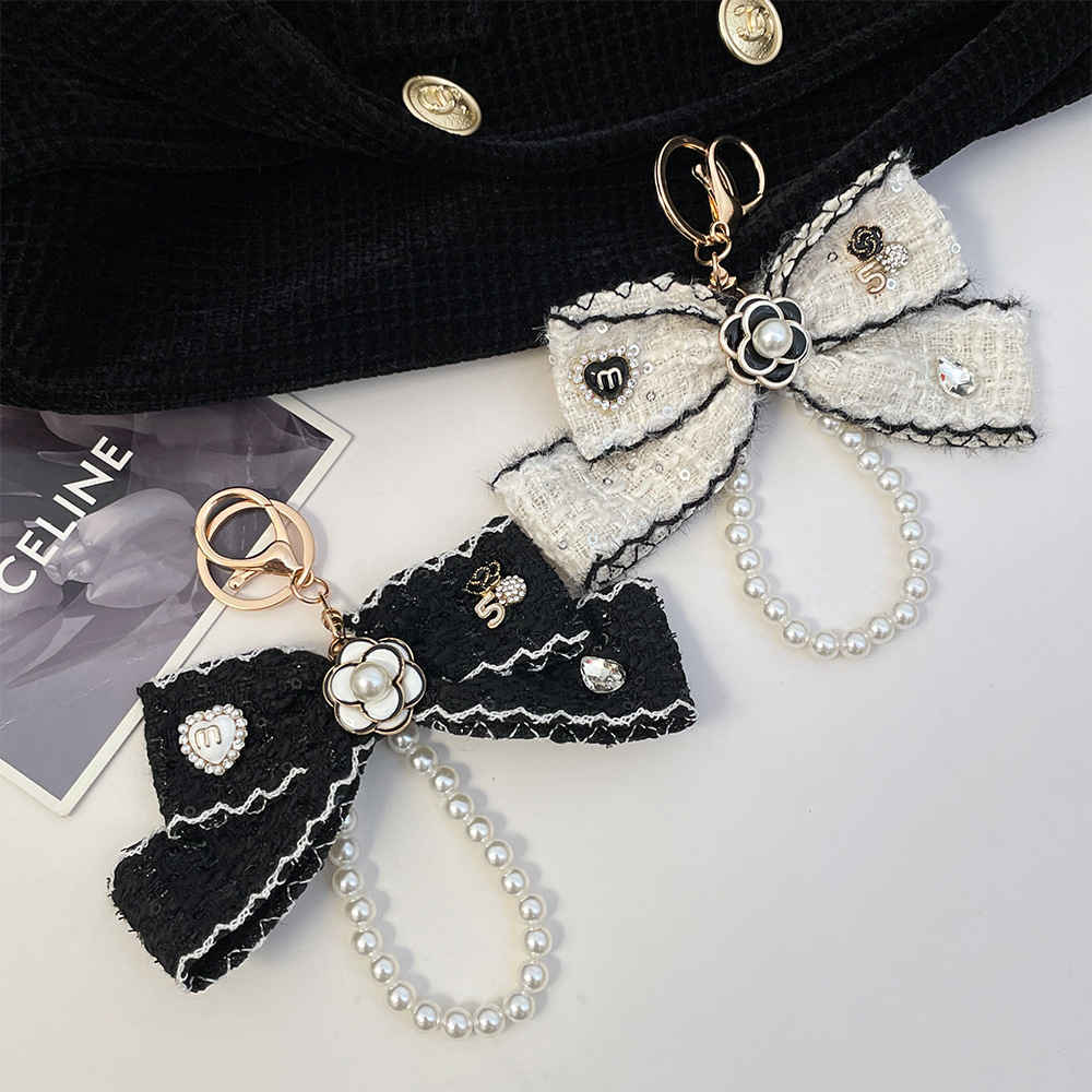 2026 Women's Cloth Bowknot Key - Vintage Fashion Ornaments ulasan dan harga