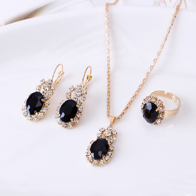 New Style Ornaments Set Fashio - Vintage Fashion Ornaments ulasan dan harga