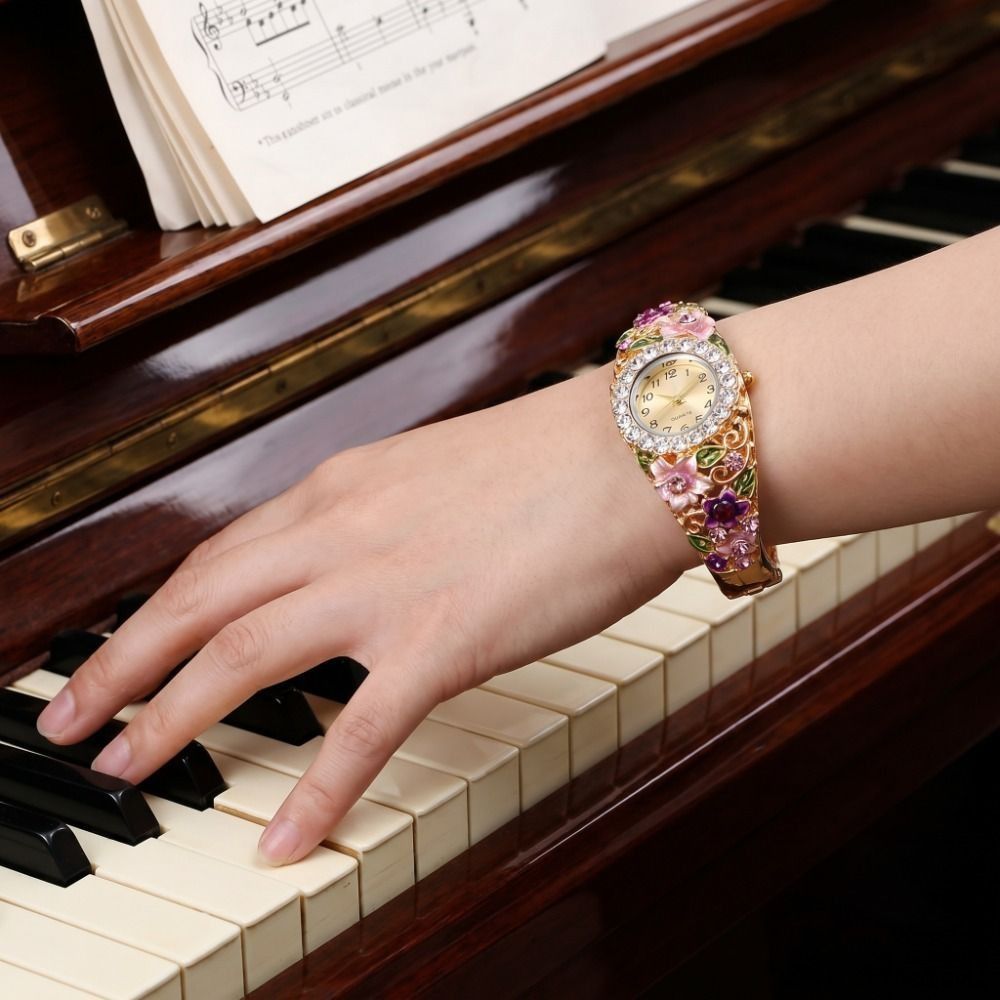 Rich In Flowers Vintage Watch  - Vintage Fashion Week ulasan dan harga
